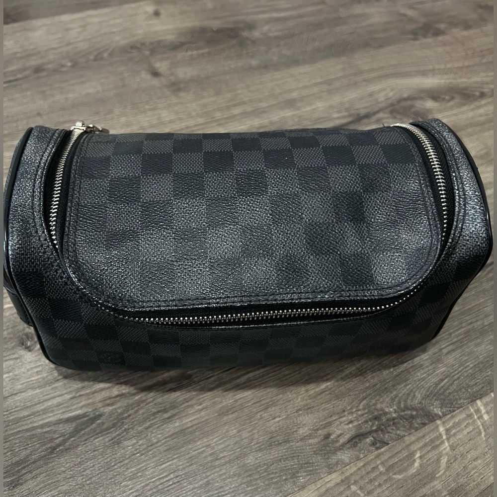 Authentic Louis Vuitton Men’s toiletry pouch